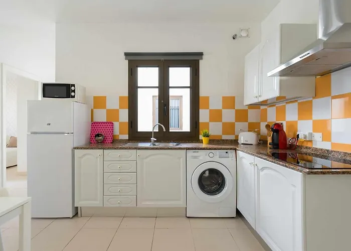 Mahostly Comillas Sc 公寓